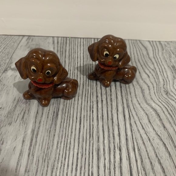 Vintage Red Clay Daschund? Hound? Puppies Fugurines - Picture 1 of 6